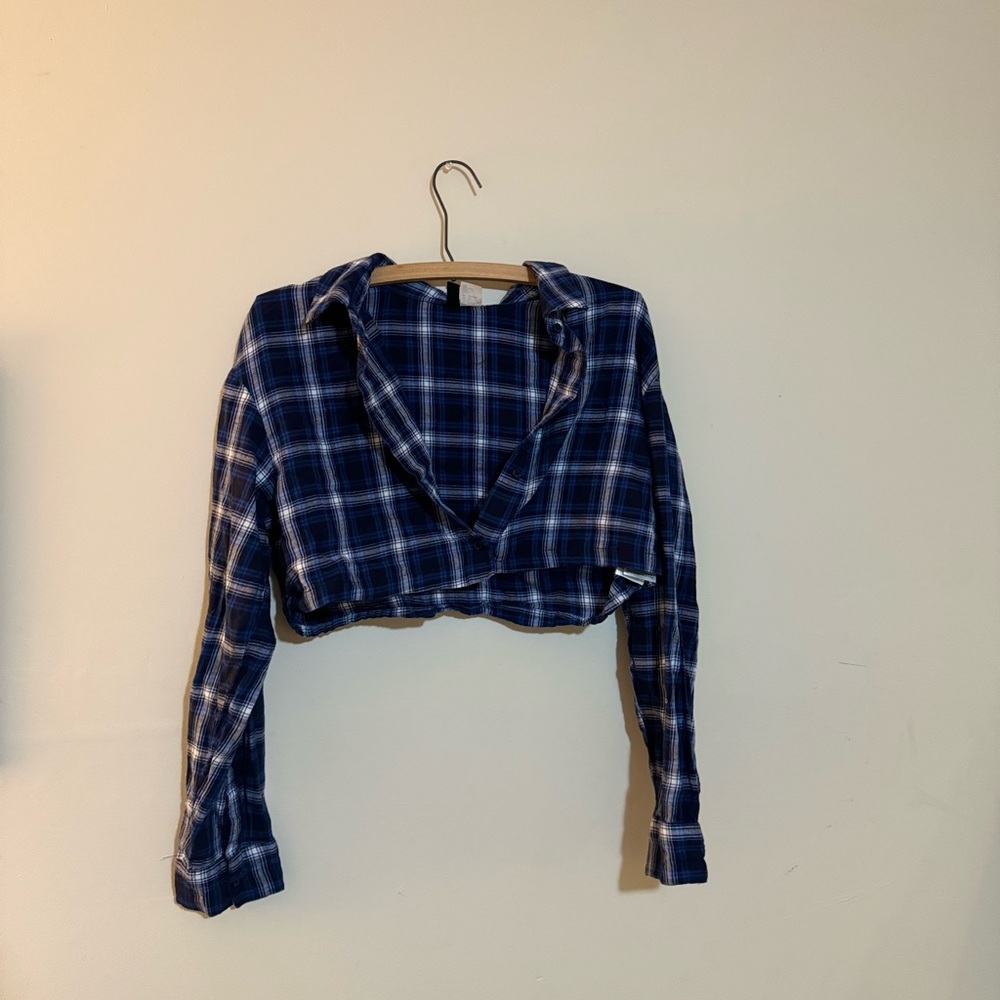 H&M extreme crop flannel small